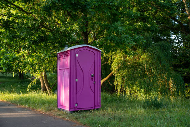 Portable bathroom rental in Montebello, CA